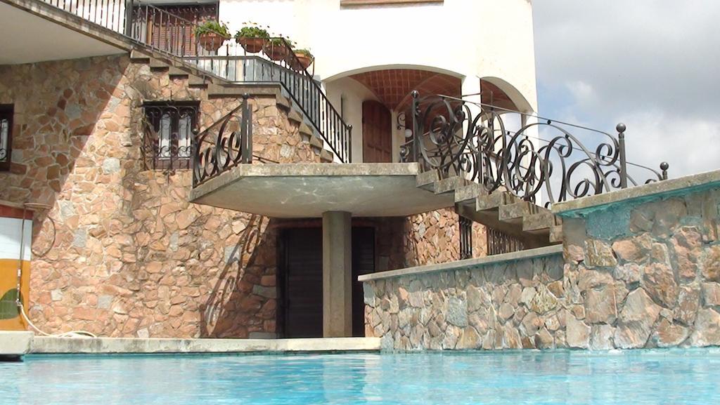 La Guaita Villa Riudecanyes Dış mekan fotoğraf